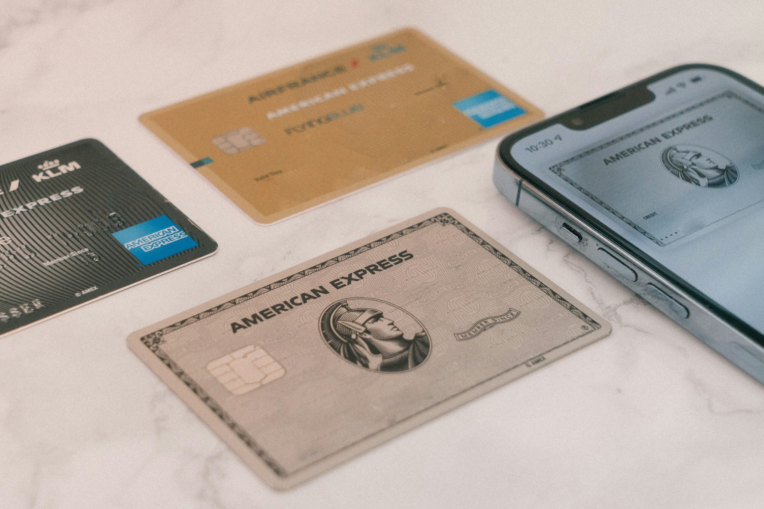 আমেরিকান এক্সপ্রেস (Amex) কার্ডের জনপ্রিয়তার রহস্য